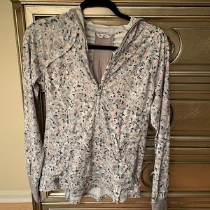 Lululemon floral running 3/4 zip up